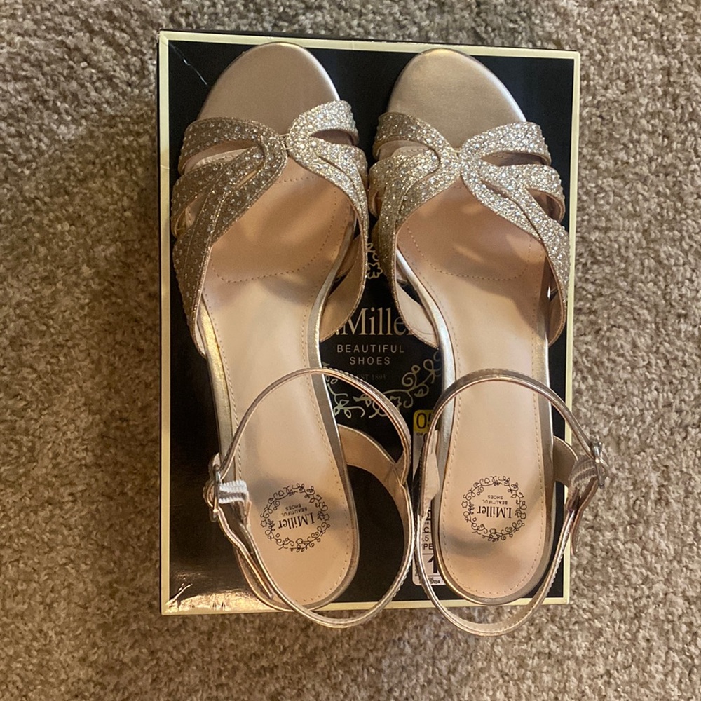 Taupe low wedge heels. New with tags